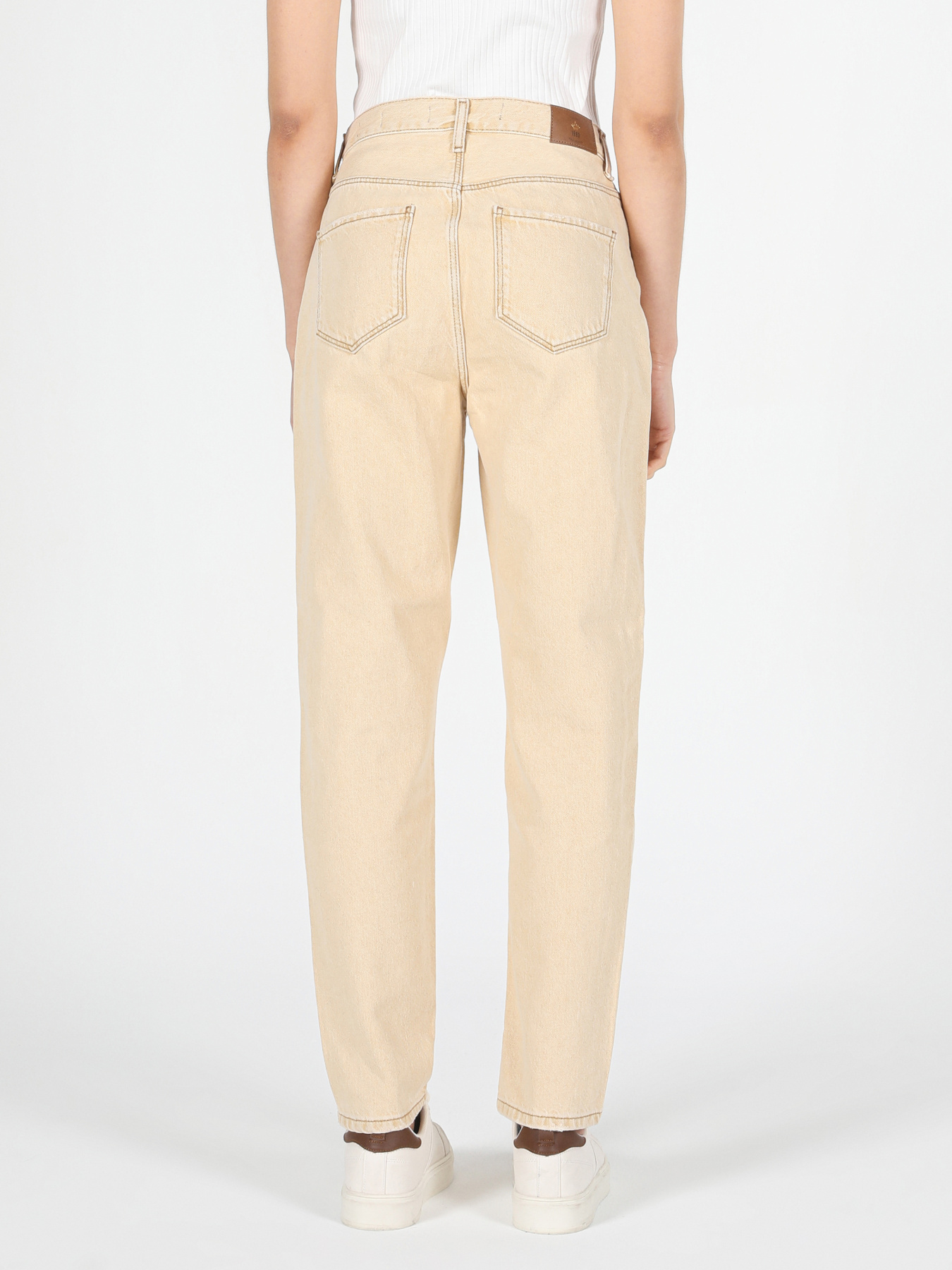 Джинси мом Colin’s модель CL1059323_Q1.V1_DN42002 Фото