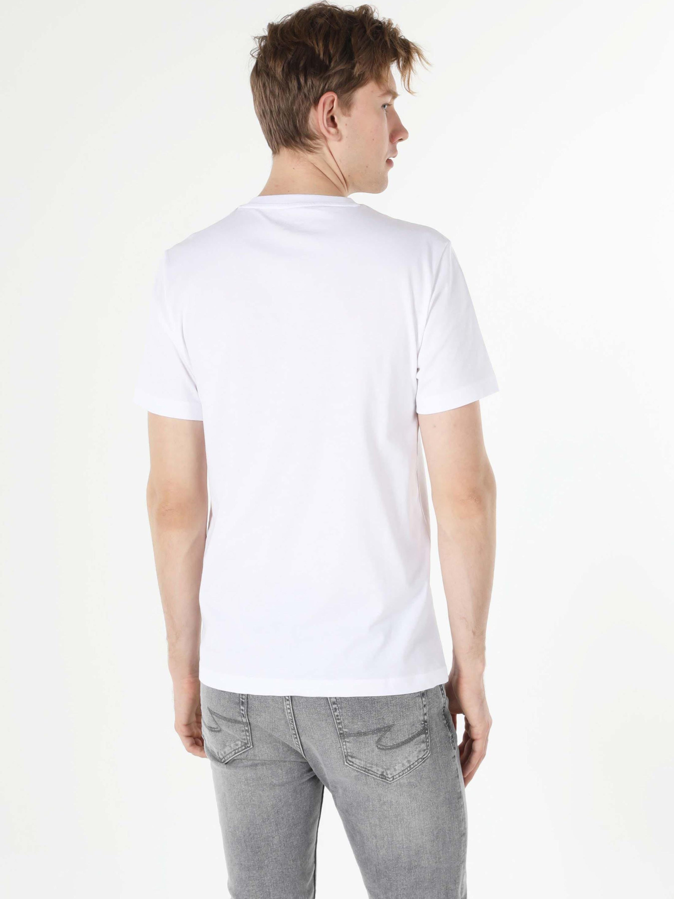 Футболки и поло Colin’s модель CL1059545_Q1.V1_WHT Фото