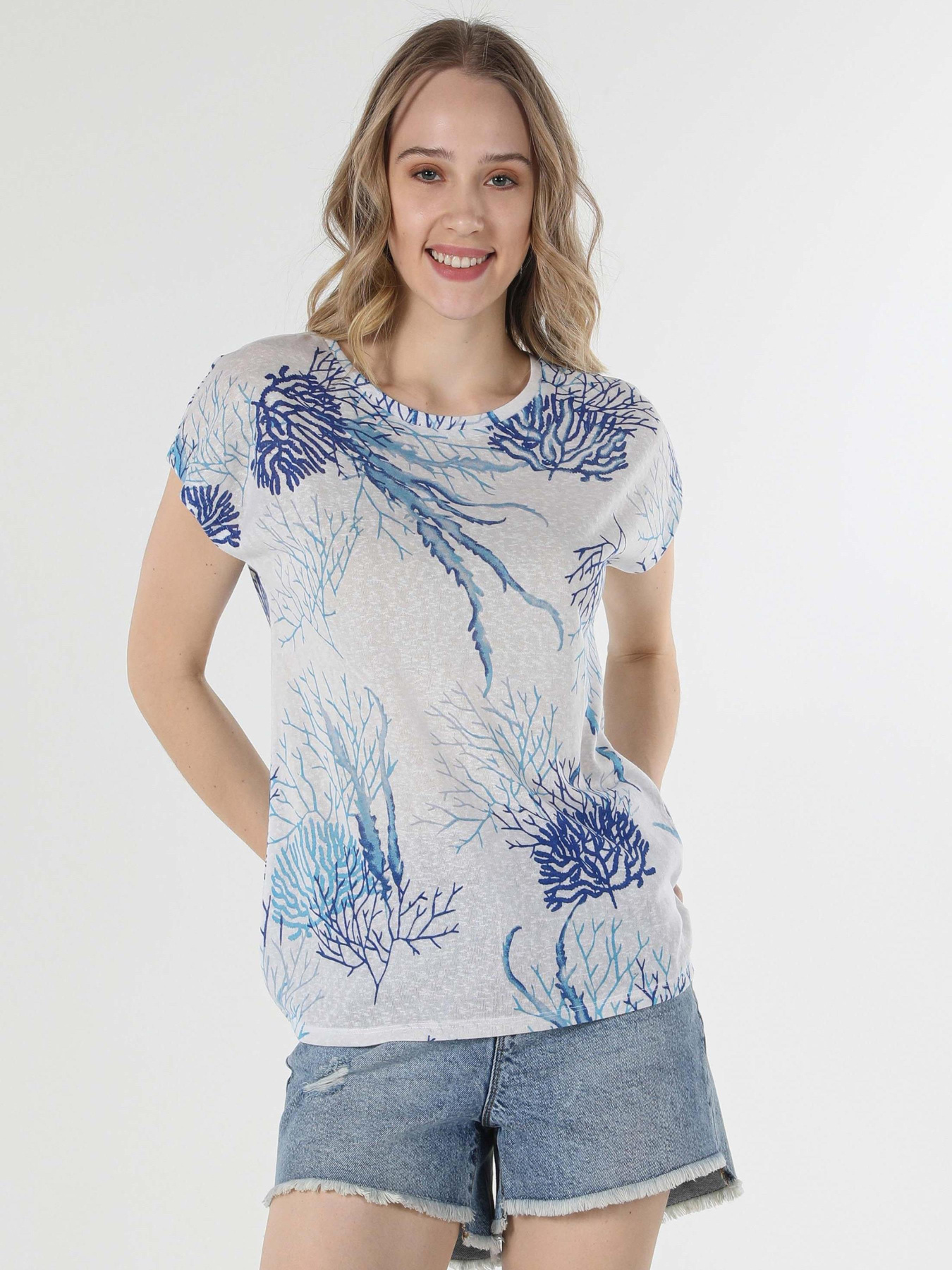 Футболки и поло Colin’s модель CL1059024_Q1.V1_WHT Фото