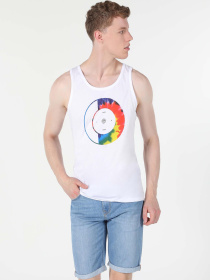 Футболки и поло Colin’s модель CL1058699_Q1.V1_WHT Футболки и поло Colin’s модель CL1058699_Q1.V1_WHT Фото