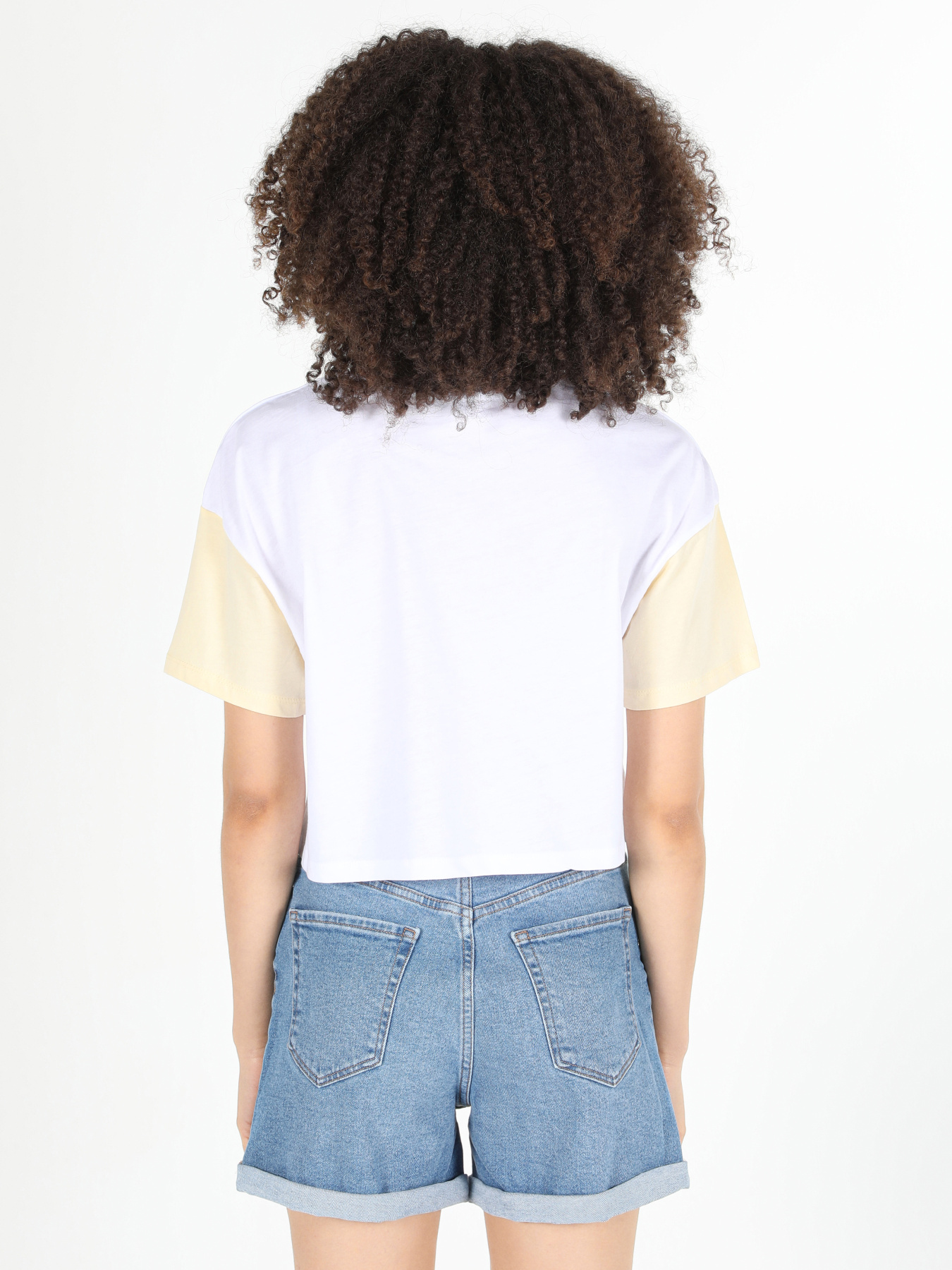 Футболки и поло Colin’s модель CL1058141_Q1.V1_WHT Фото