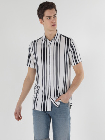 Рубашки Colin’s модель CL1059259_Q1.V1_NAV Фото