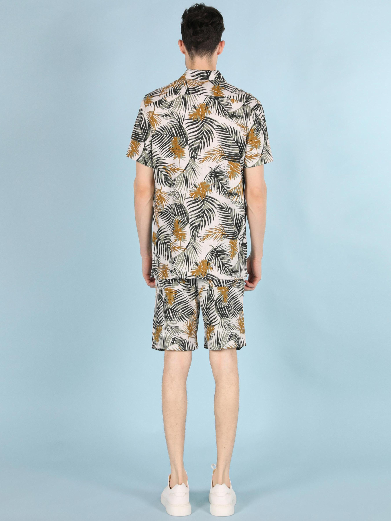 Рубашки Colin’s модель CL1057789_Q1.V1_KHA Фото