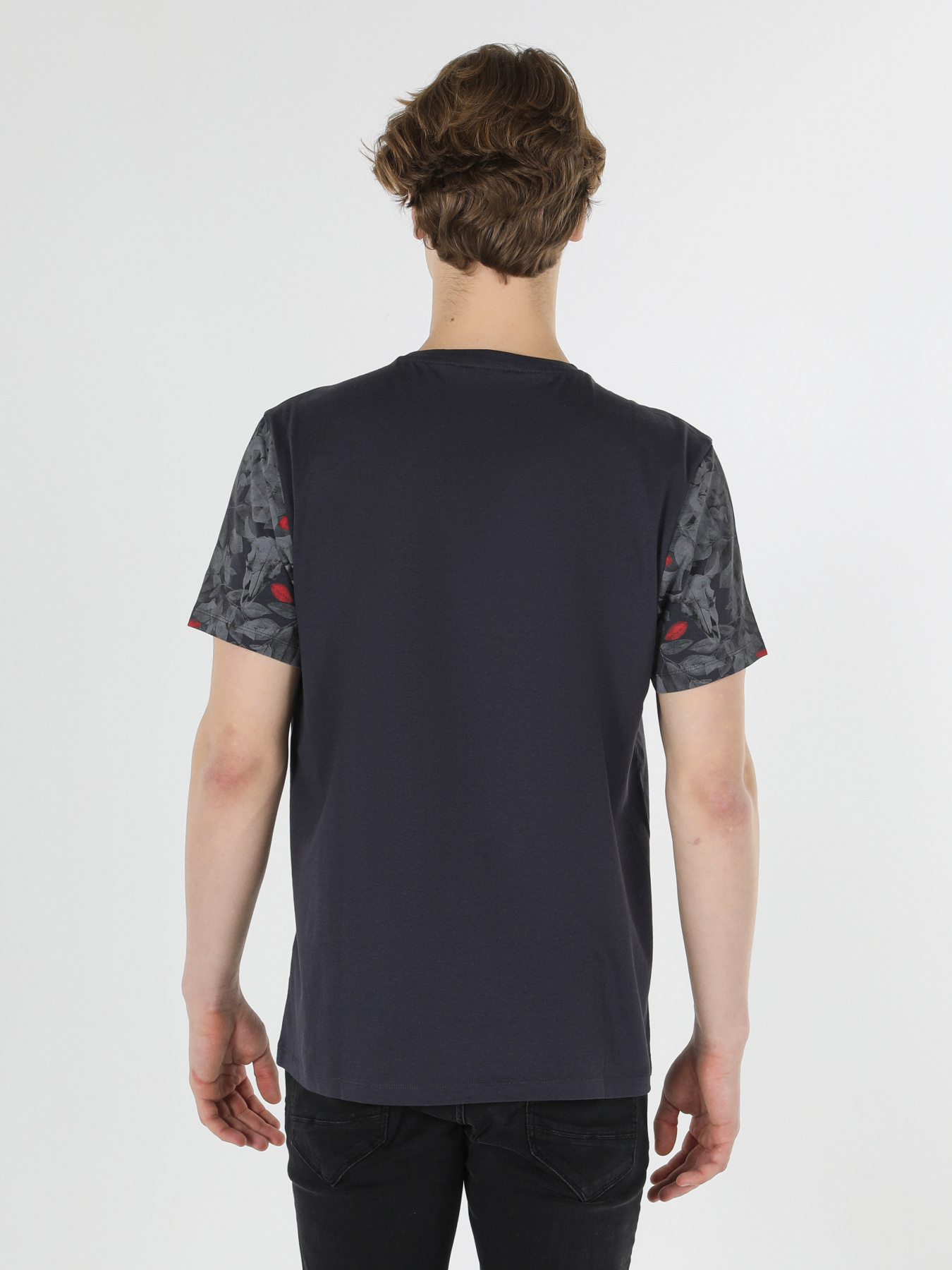 Футболки и поло Colin’s модель CL1058842_Q1.V1_ANT Фото