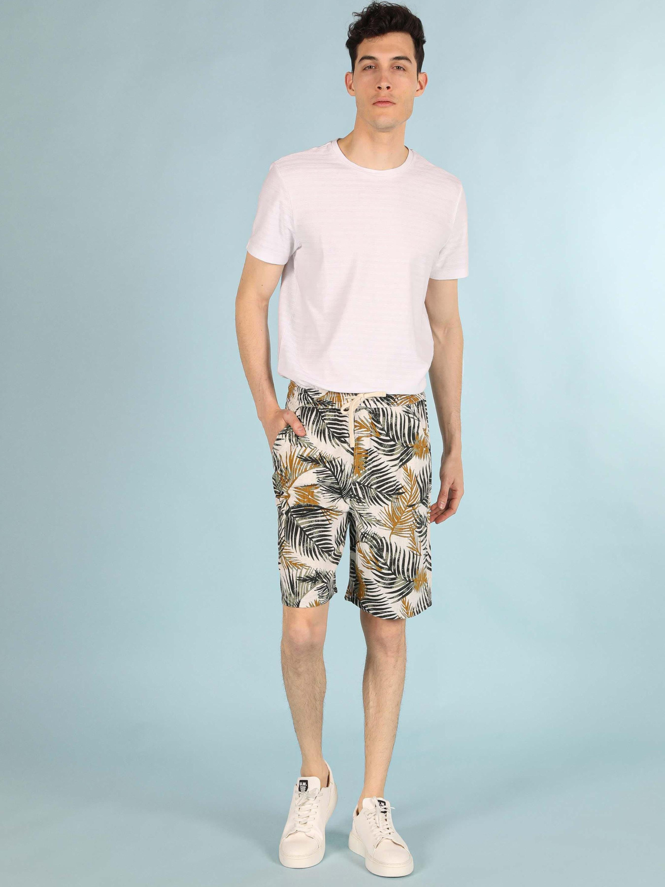 Шорты Colin’s модель CL1057984_Q1.V1_KHA Фото