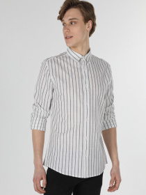 Сорочки Colin’s модель CL1053806_Q1.V1_WHT Фото