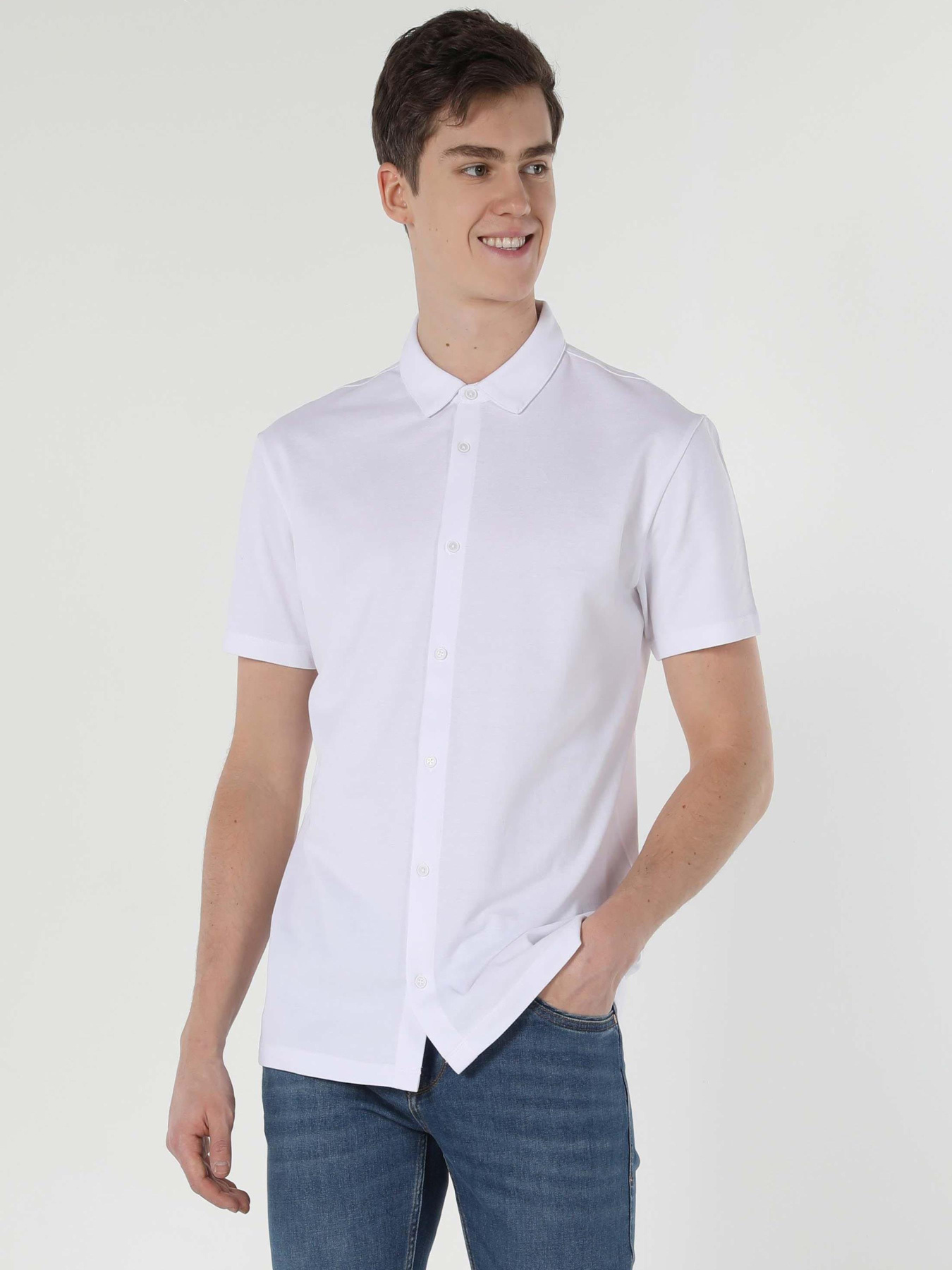 Футболки і поло Colin’s модель CL1059317_Q1.V1_WHT Футболки і поло Colin’s модель CL1059317_Q1.V1_WHT Фото