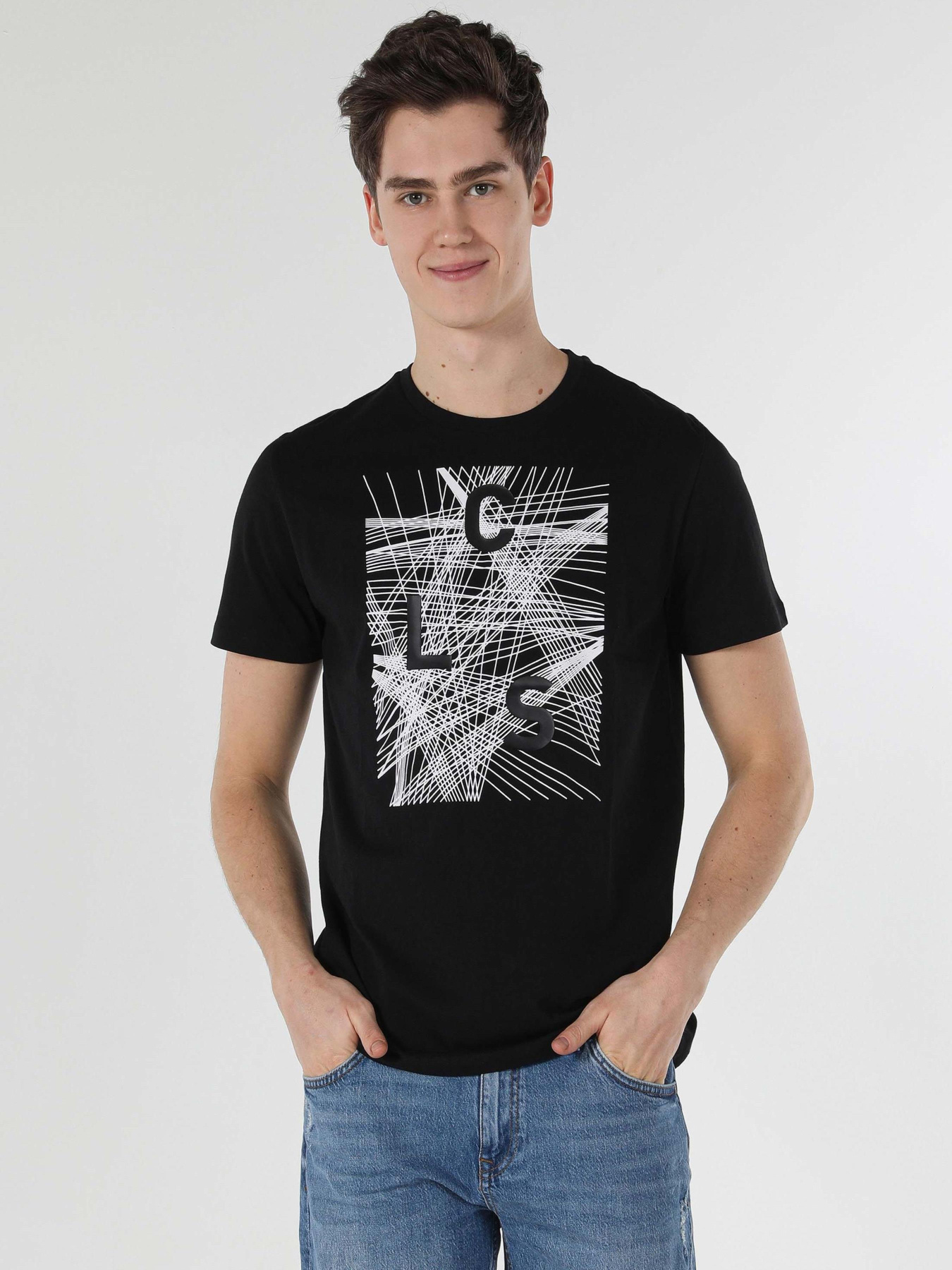 Футболки і поло Colin’s модель CL1056723_Q1.V1_BLK Футболки і поло Colin’s модель CL1056723_Q1.V1_BLK Фото