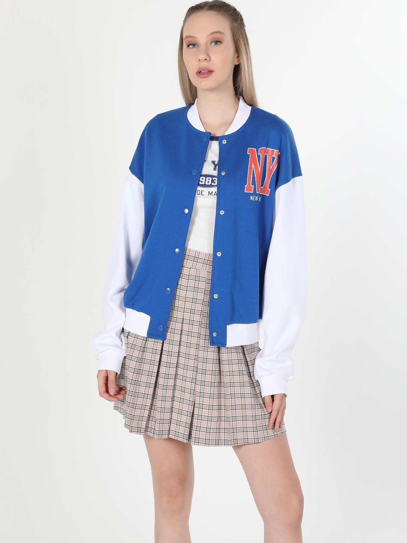 Худи и свитшоты Colin’s модель CL1060168_Q1.V1_BLS Фото