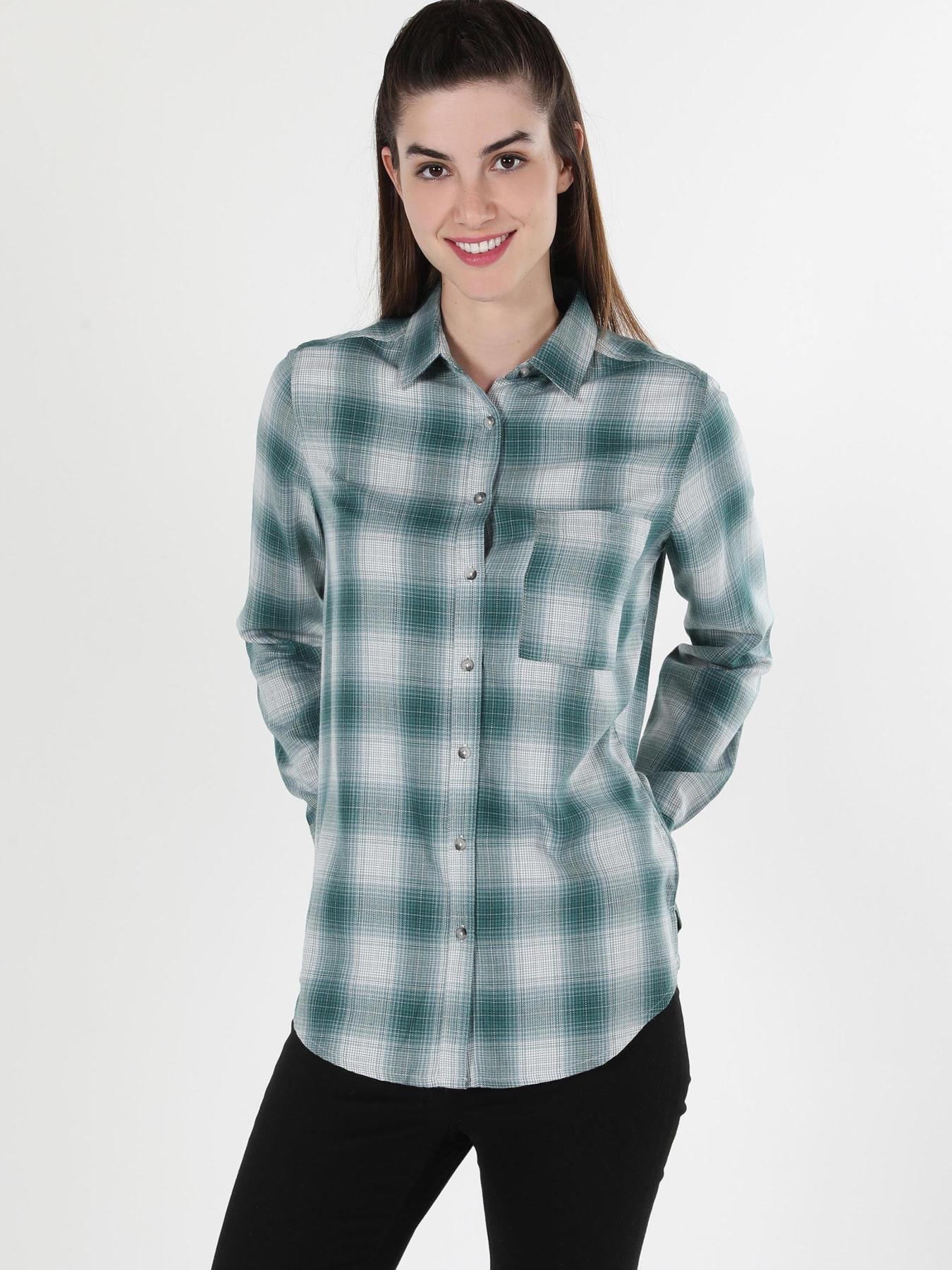 Рубашки Colin’s модель CL1060881_Q1.V1_GRN Фото