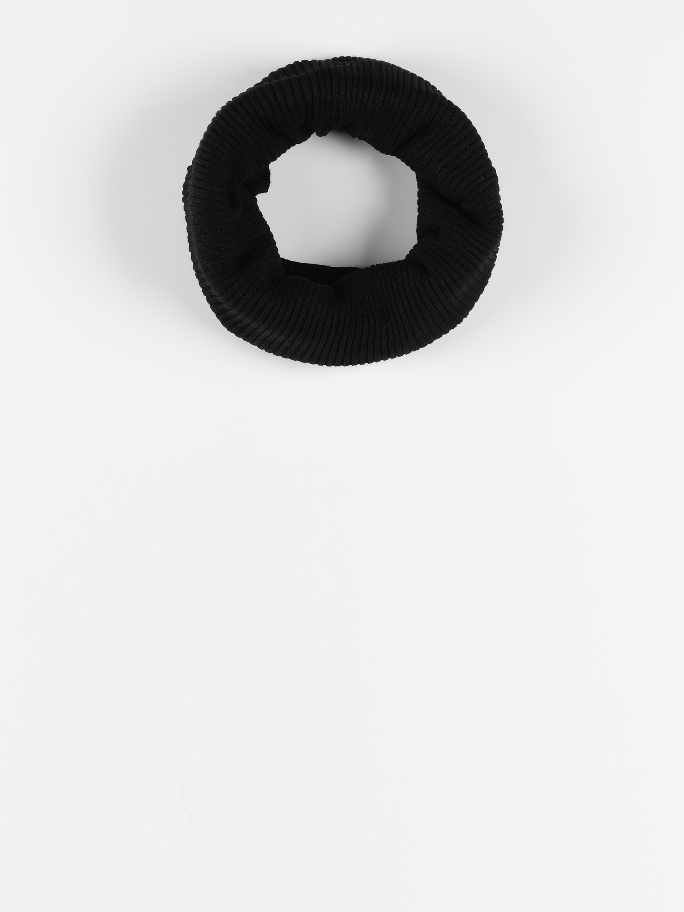 Шарфи та хустки Colin’s модель CL1061324_Q1.V1_BLK Фото