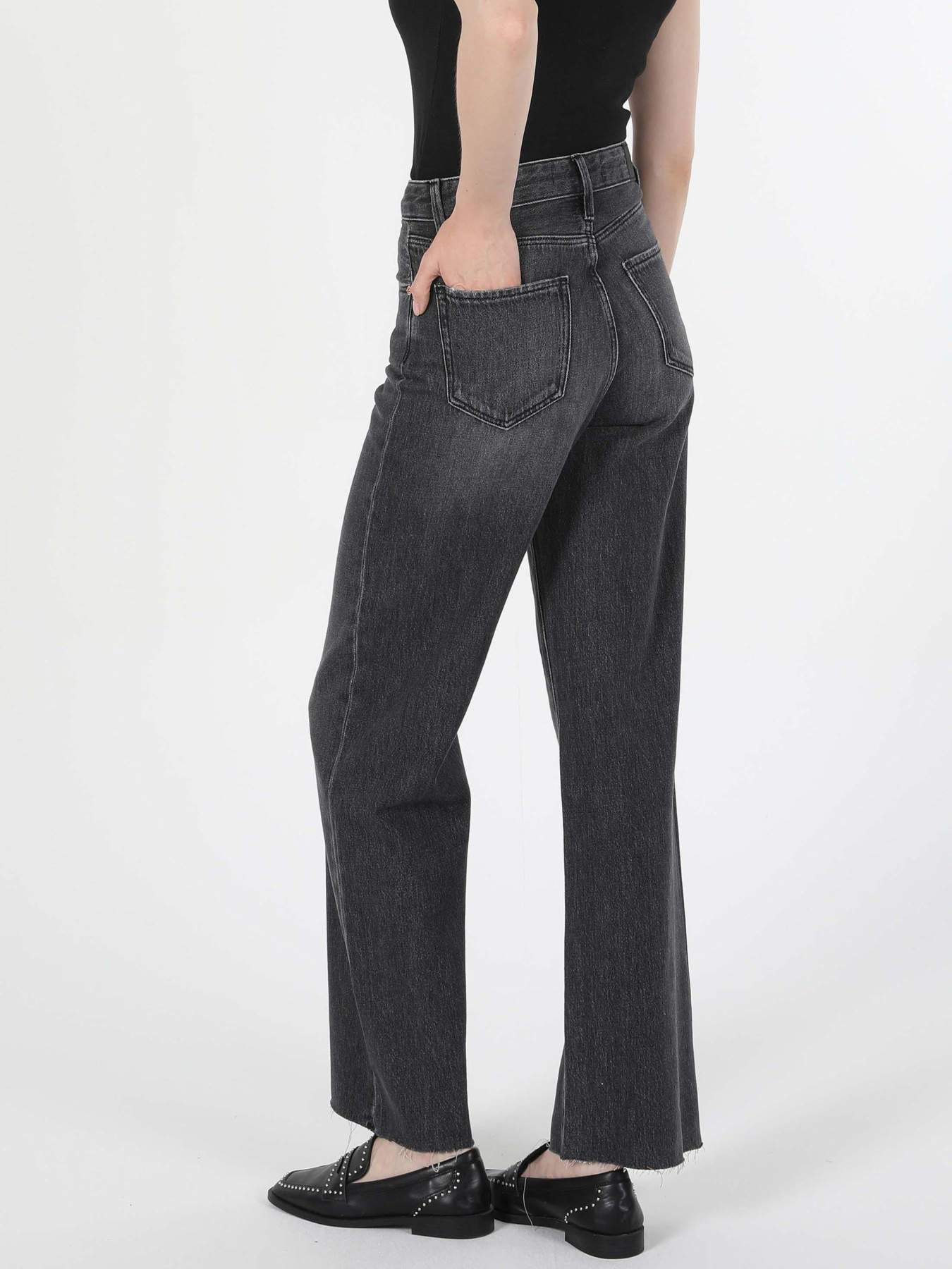 Прямые джинсы Colin’s модель CL1060466_Q1.V1_DN42184 Фото