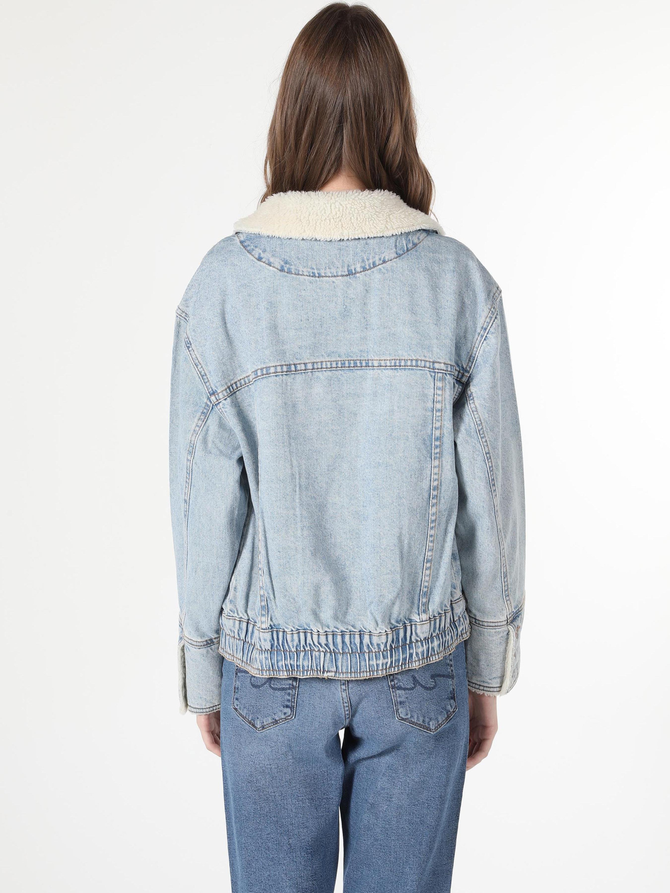 Куртки и дубленки Colin’s модель CL1060478_Q1.V1_DN01686 Фото