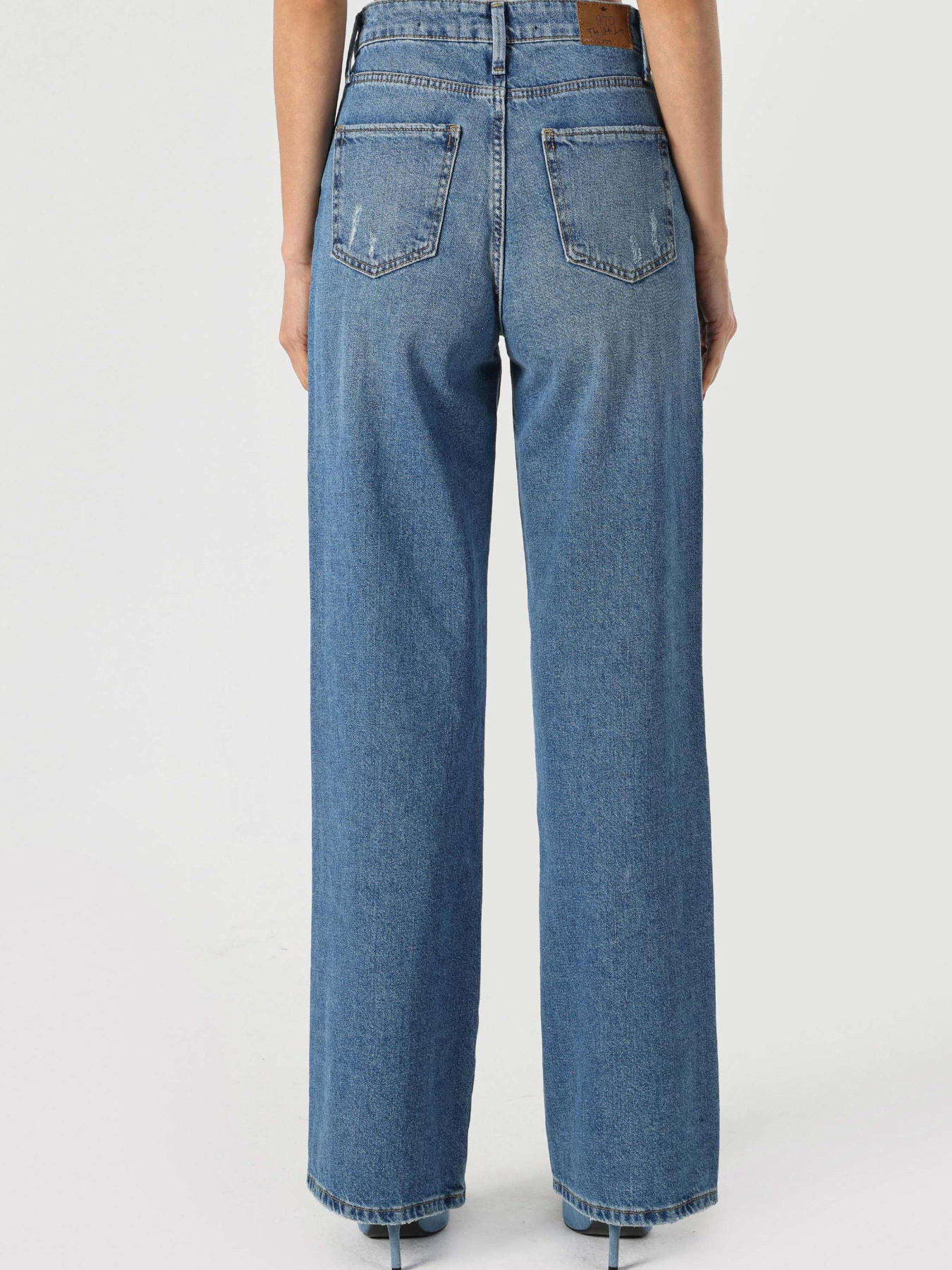 Прямые джинсы Colin’s модель CL1060471_Q1.V1_DN42186 Фото