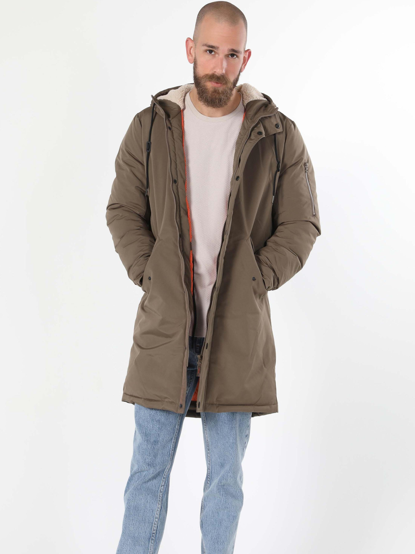 Куртки Colin’s модель CL1055715_Q1.V1_BEI Фото