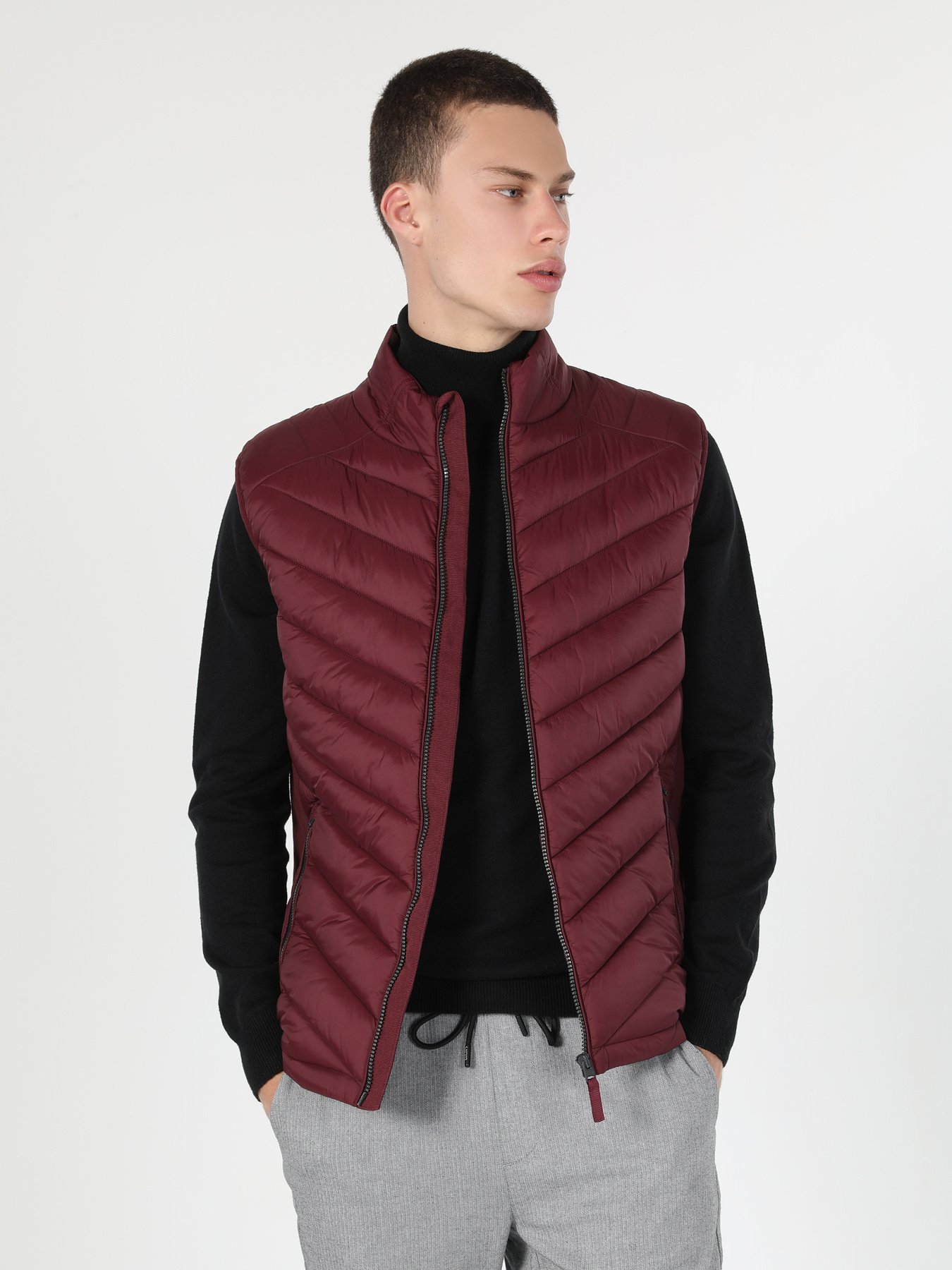 Куртки та дублянки Colin’s модель CL1045390_Q1.V1_BRD Куртки та дублянки Colin’s модель CL1045390_Q1.V1_BRD Фото