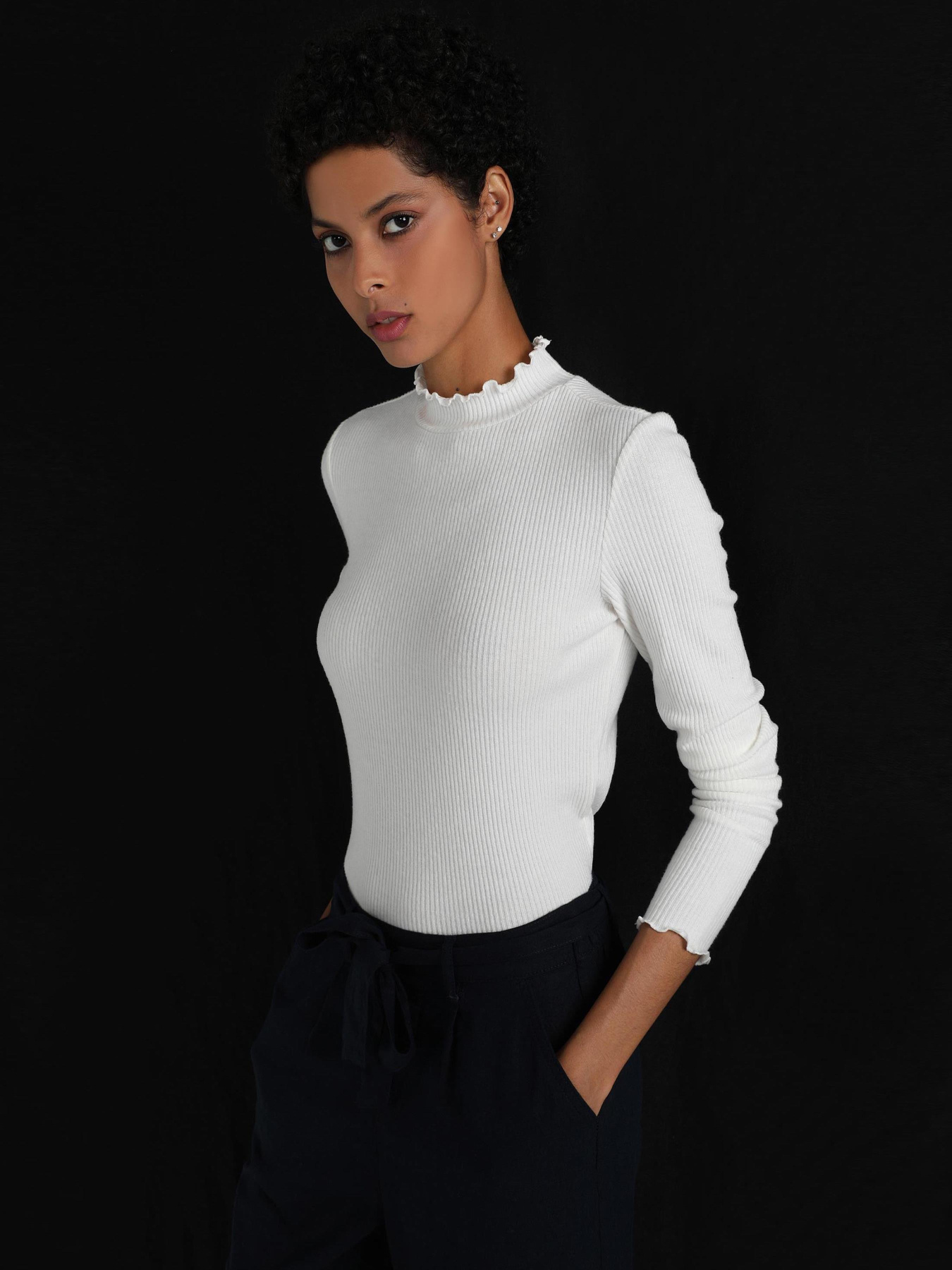 Худи и свитшоты Colin’s модель CL1060309_Q1.V1_OFW Фото