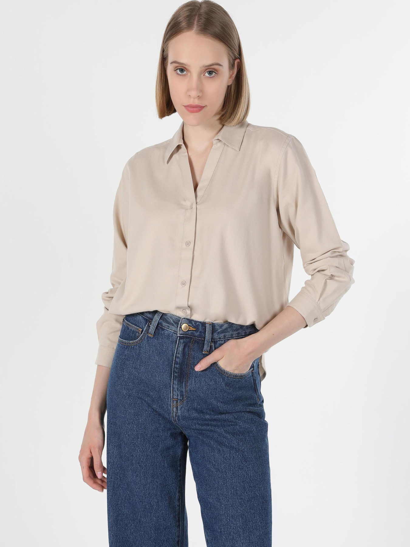 Сорочки Colin’s модель CL1060252_Q1.V1_BEI Фото