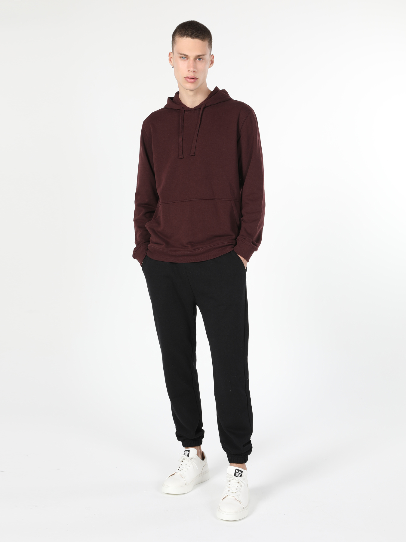 Худи и свитшоты Colin’s модель CL1055785_Q1.V1_PLM Фото