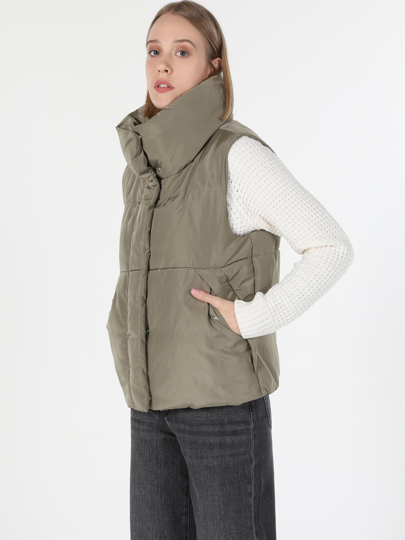 Куртки и дубленки Colin’s модель CL1060229_Q1.V1_MGR Фото