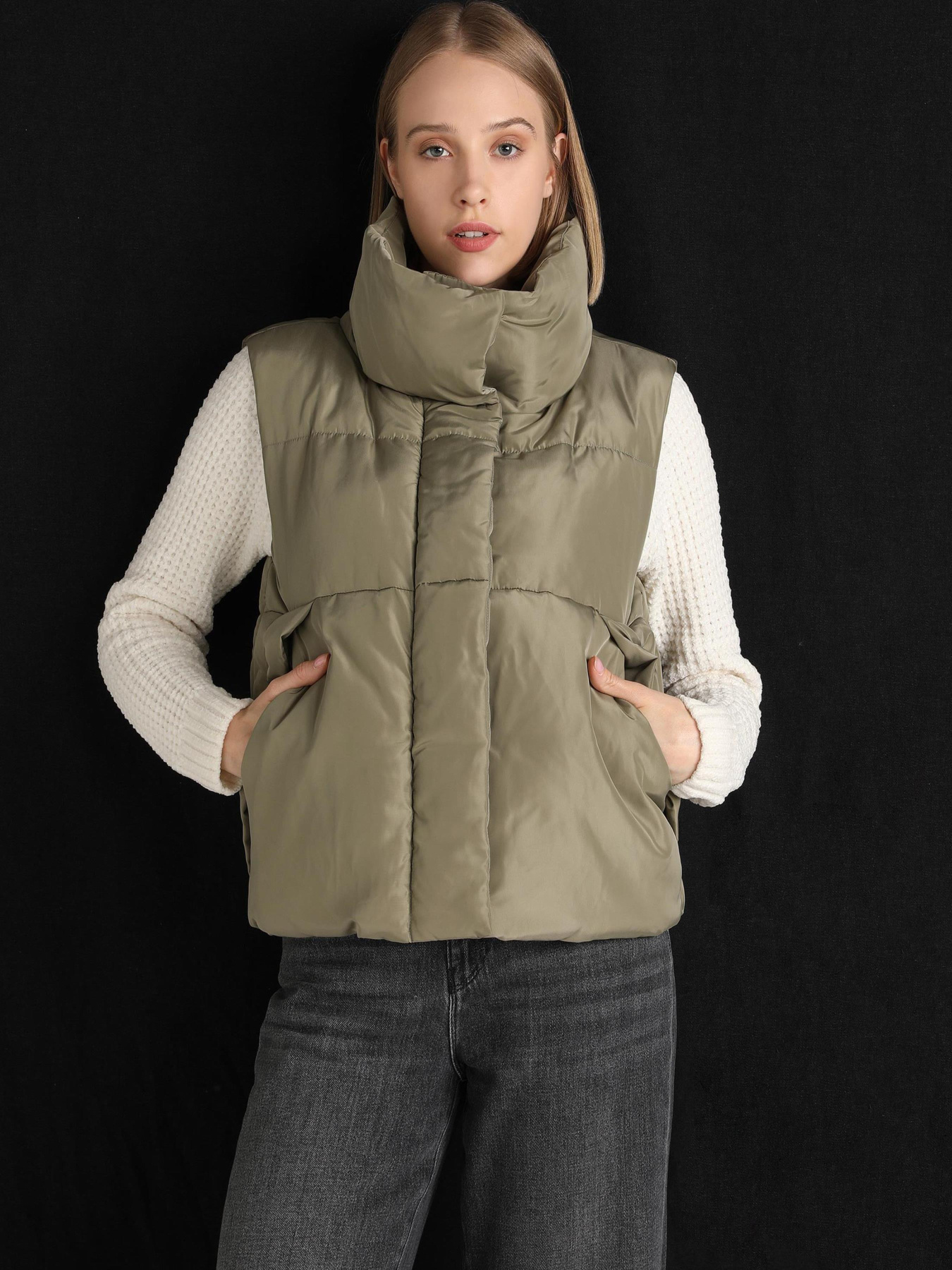 Куртки и дубленки Colin’s модель CL1060229_Q1.V1_MGR Фото