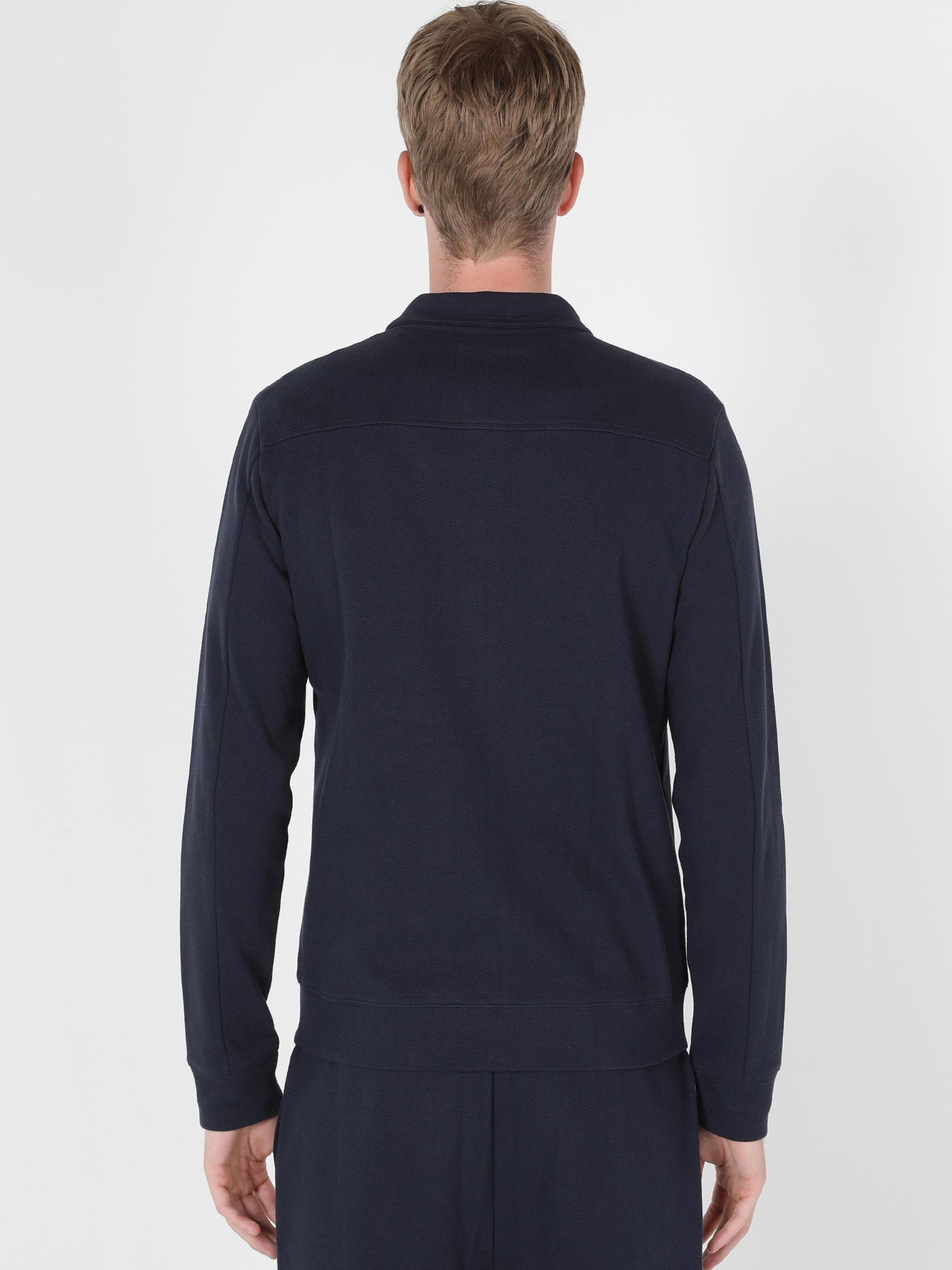 Куртки Colin’s модель CL1060204_Q1.V1_NAV Фото