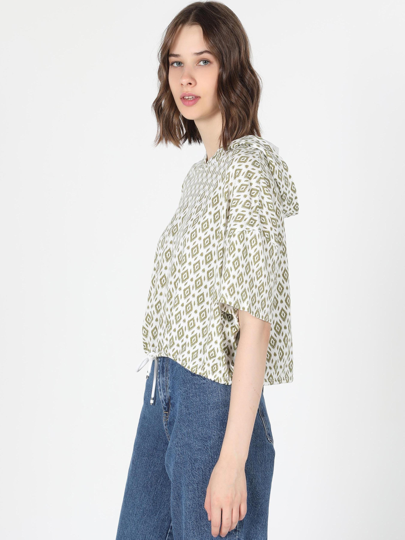 Футболки и поло Colin’s модель CL1060506_Q1.V1_OLV Фото