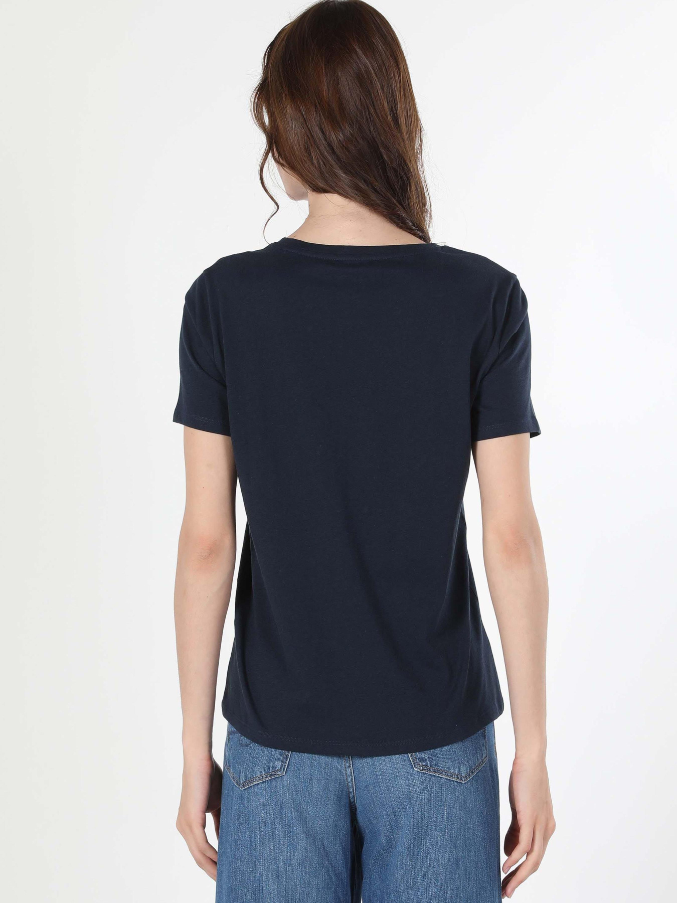 Футболки и поло Colin’s модель CL1060453_Q1.V1_NAV Фото