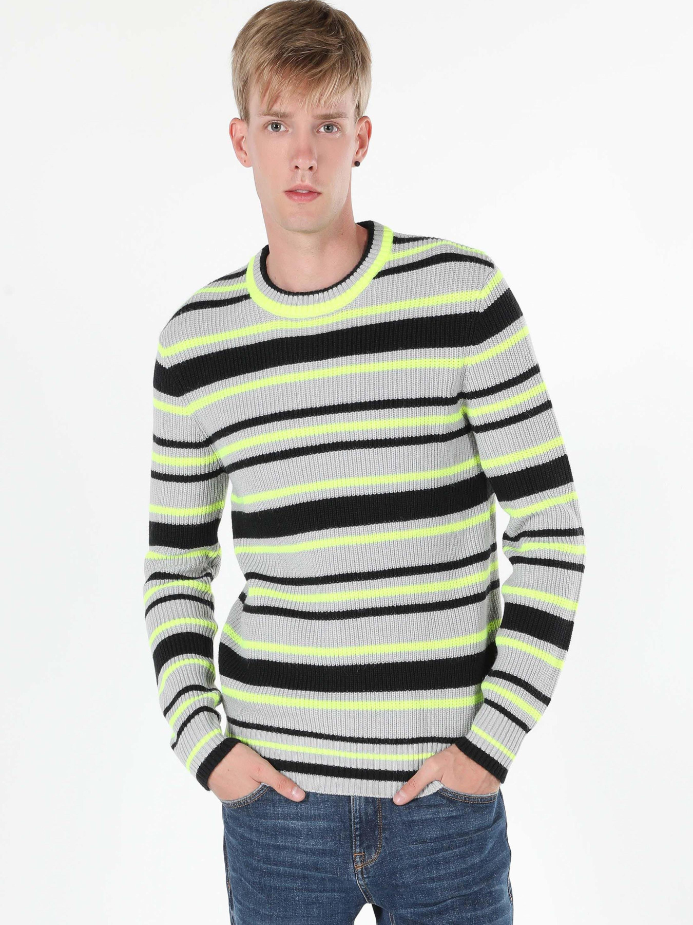 Худі та світшоти Colin’s модель CL1060917_Q1.V1_LGM Худі та світшоти Colin’s модель CL1060917_Q1.V1_LGM Фото