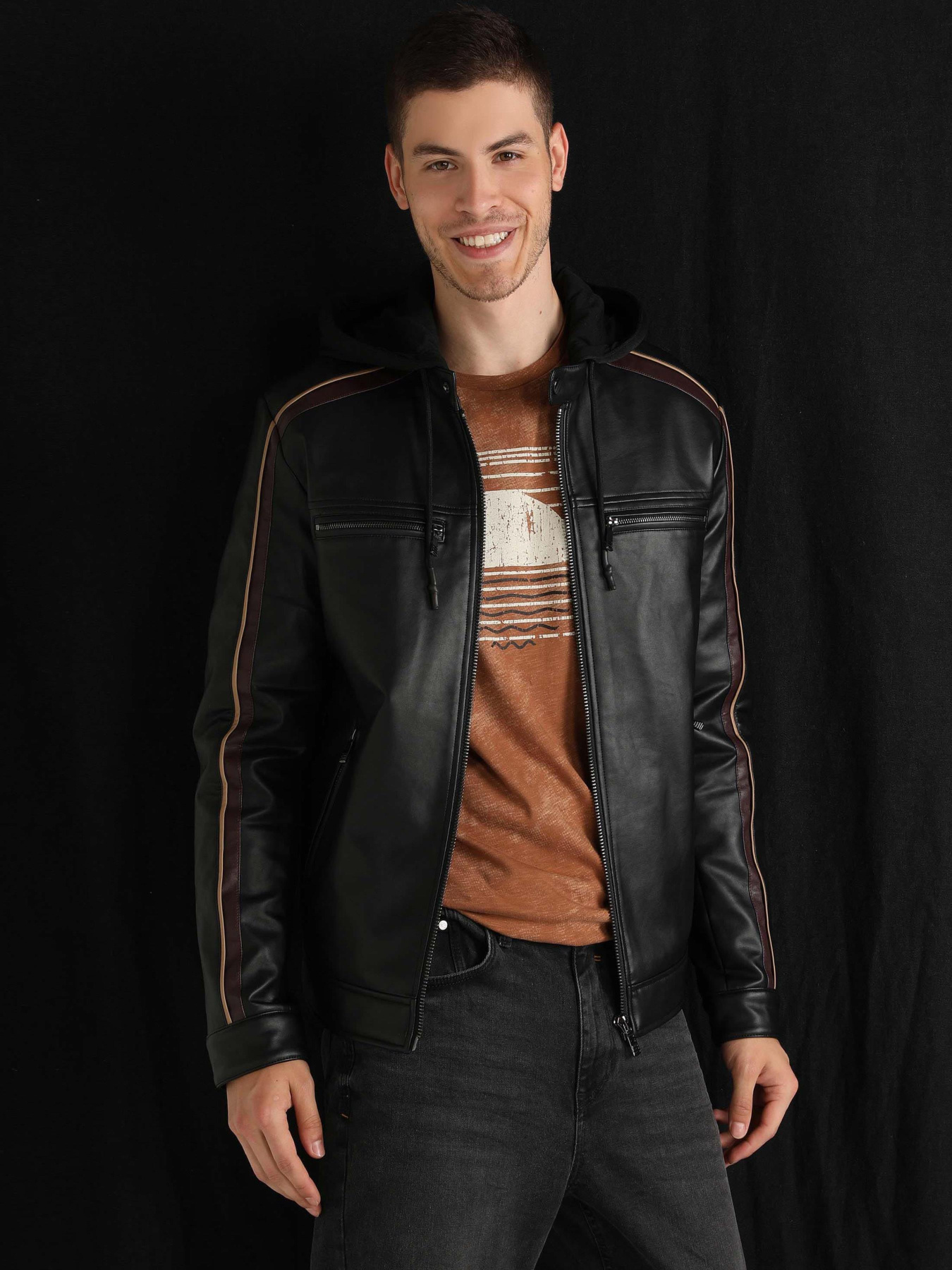 Куртки и дубленки Colin’s модель CL1060746_Q1.V1_BLK Фото