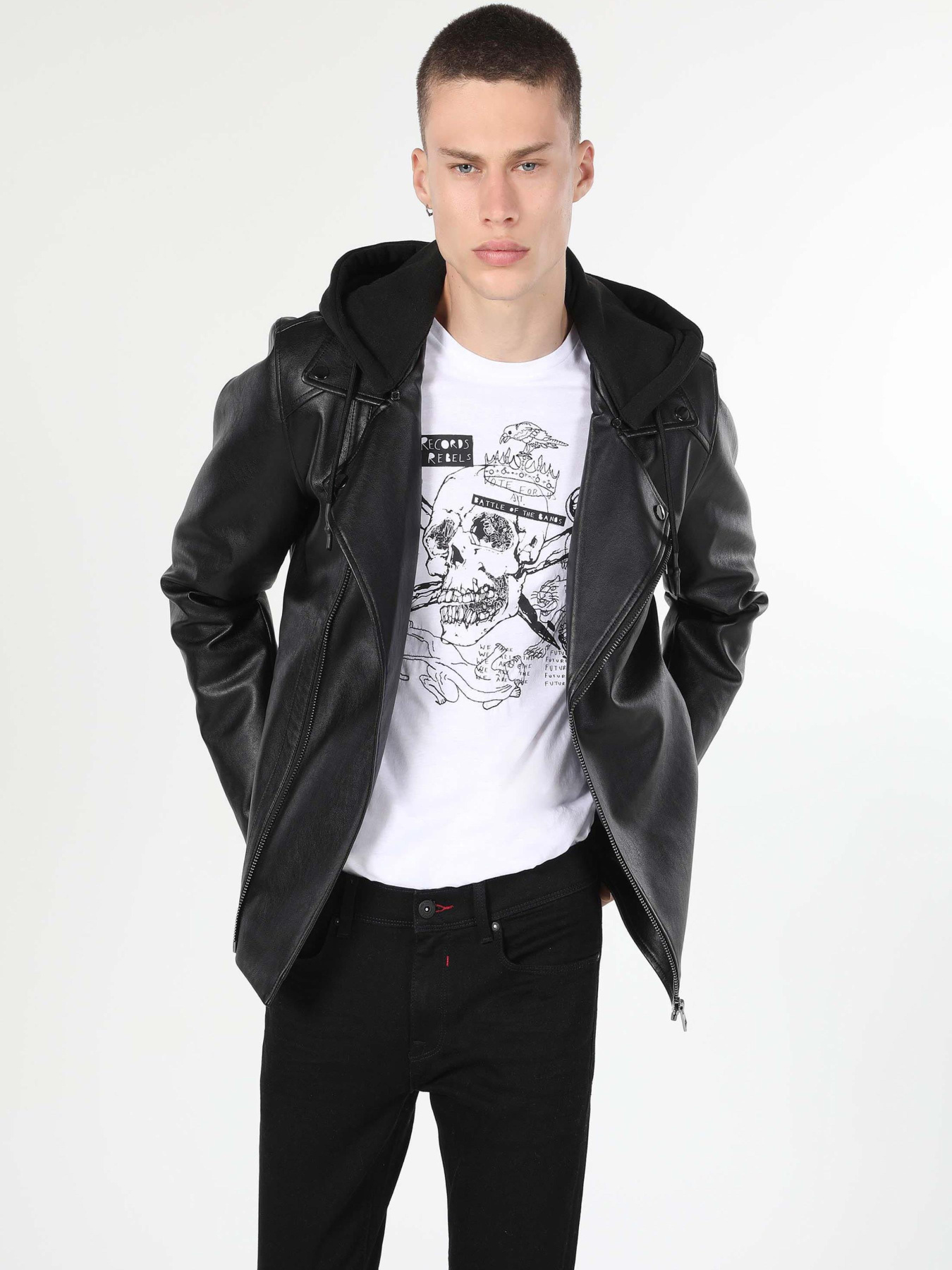 Куртки и дубленки Colin’s модель CL1060745_Q1.V1_BLK Фото