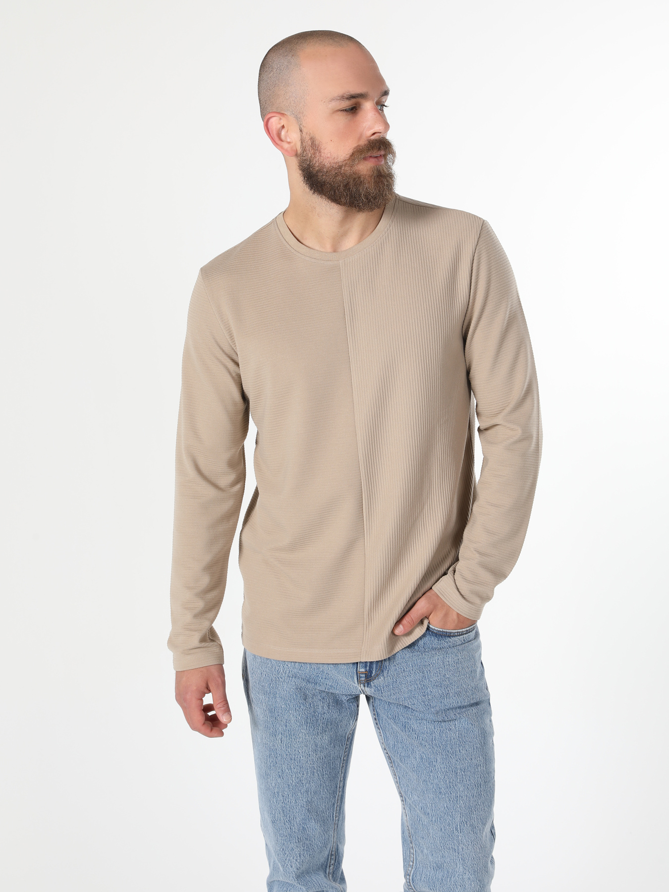 Кофты и свитера Colin’s модель CL1060211_Q1.V1_BEI Фото