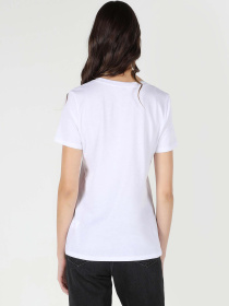 Футболки и поло Colin’s модель CL1063428_Q1.V1_WHT Фото