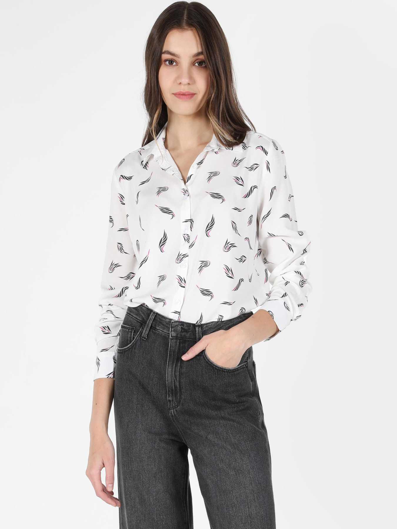 Сорочки Colin’s модель CL1062957_Q1.V1_WHT Фото