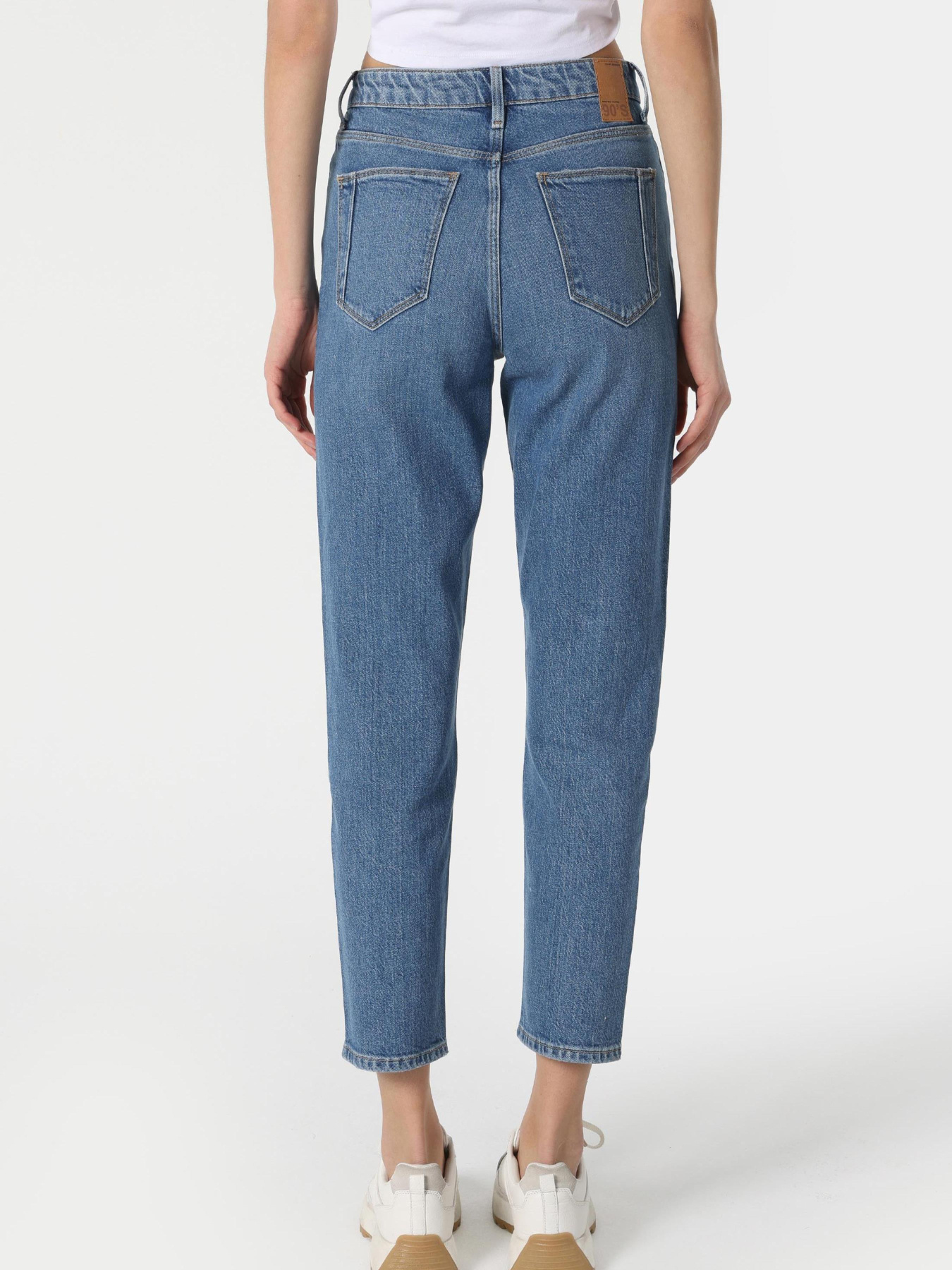 Джинсы мом Colin’s модель CL1063499_Q1.V1_DN42506 Фото