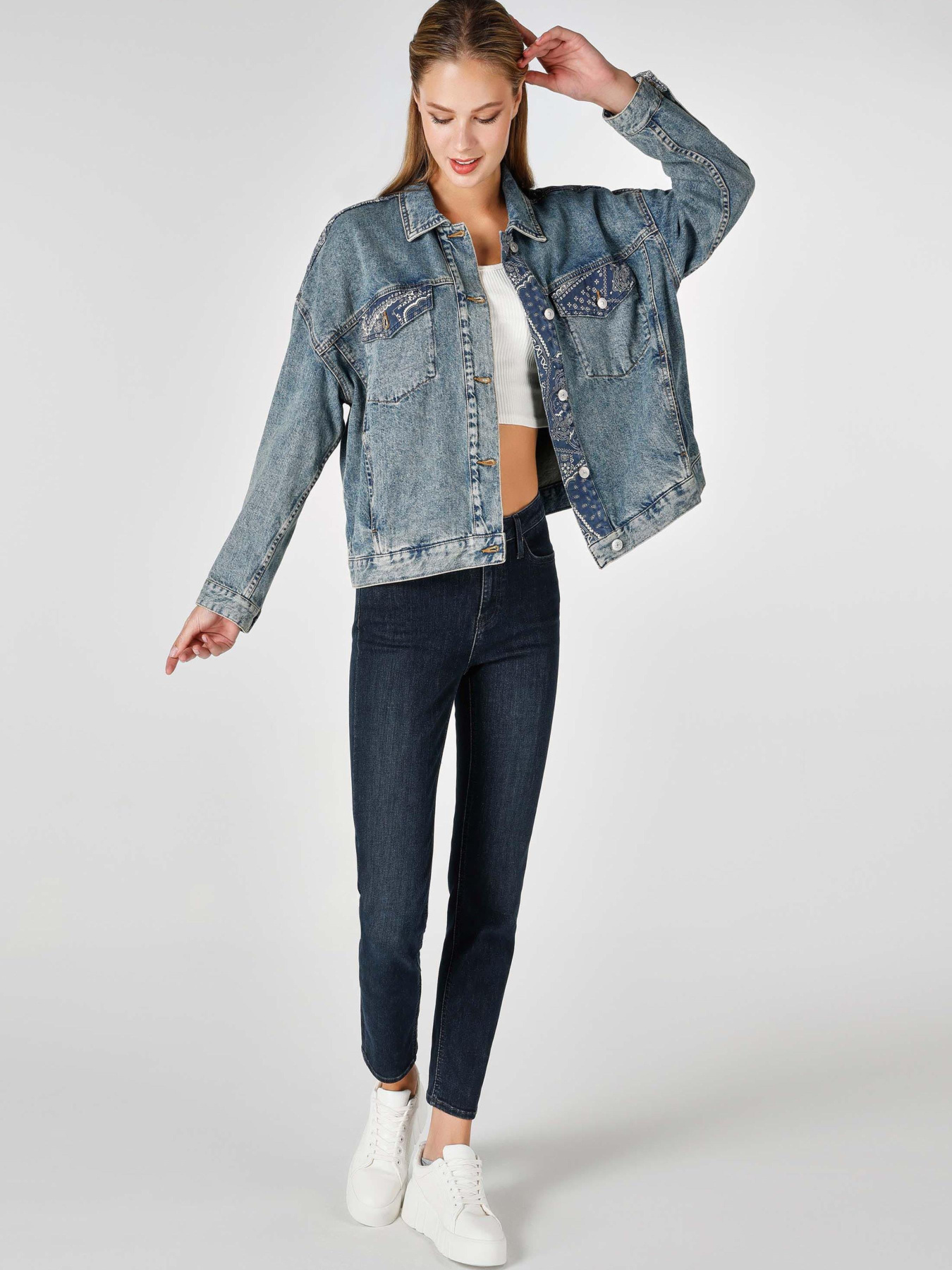 Куртки Colin’s модель CL1063510_Q1.V1_DN09274 Фото