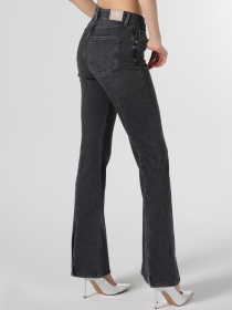 Прямые джинсы Colin’s модель CL1063571_Q1.V1_DN42521 Прямые джинсы Colin’s модель CL1063571_Q1.V1_DN42521 Фото