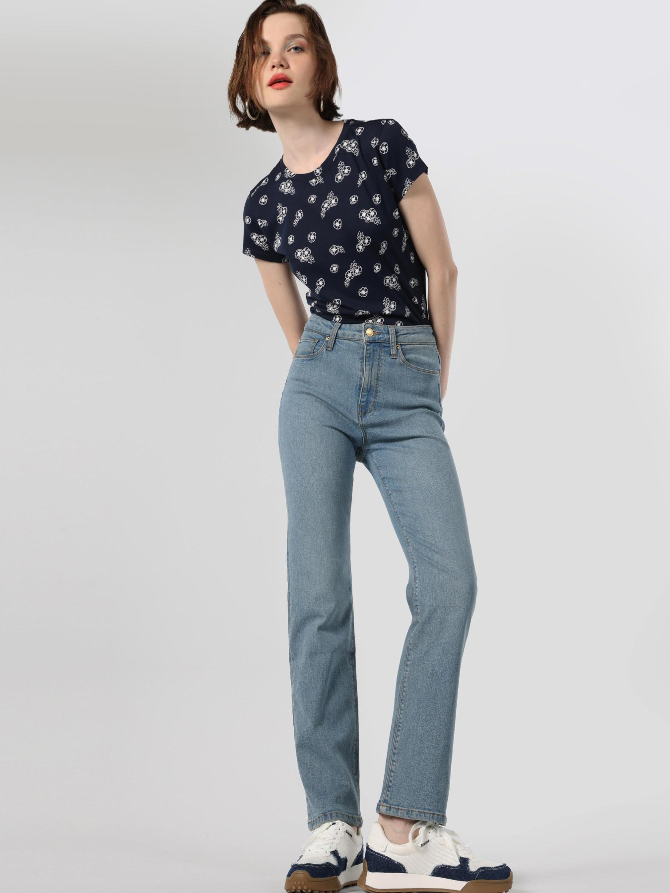 Прямые джинсы Colin’s модель CL1064513_Q1.V1_DN08308 Фото