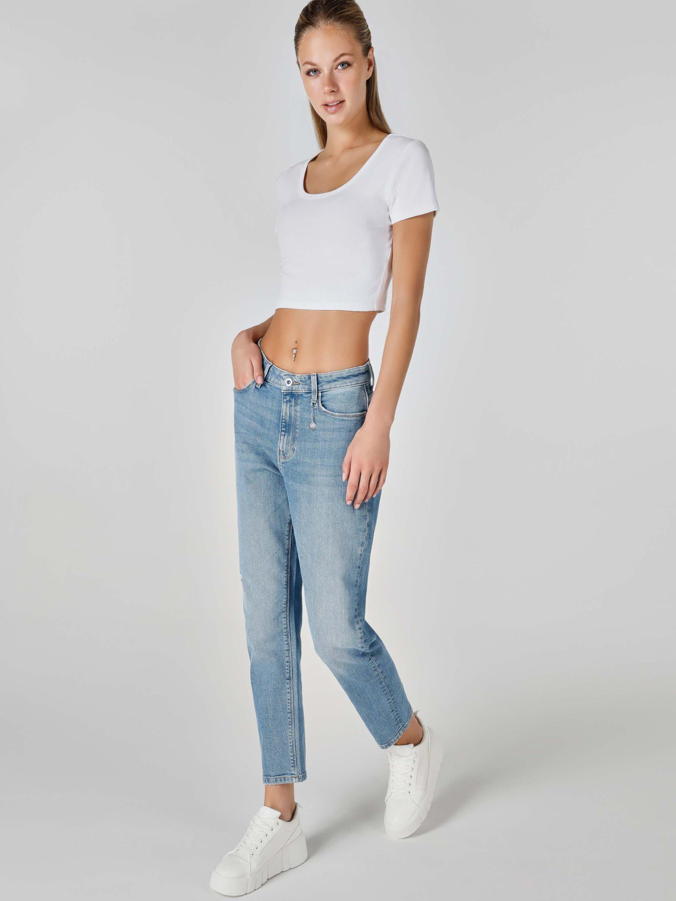 Джинсы мом Colin’s модель CL1064323_Q1.V1_DN42673 Фото