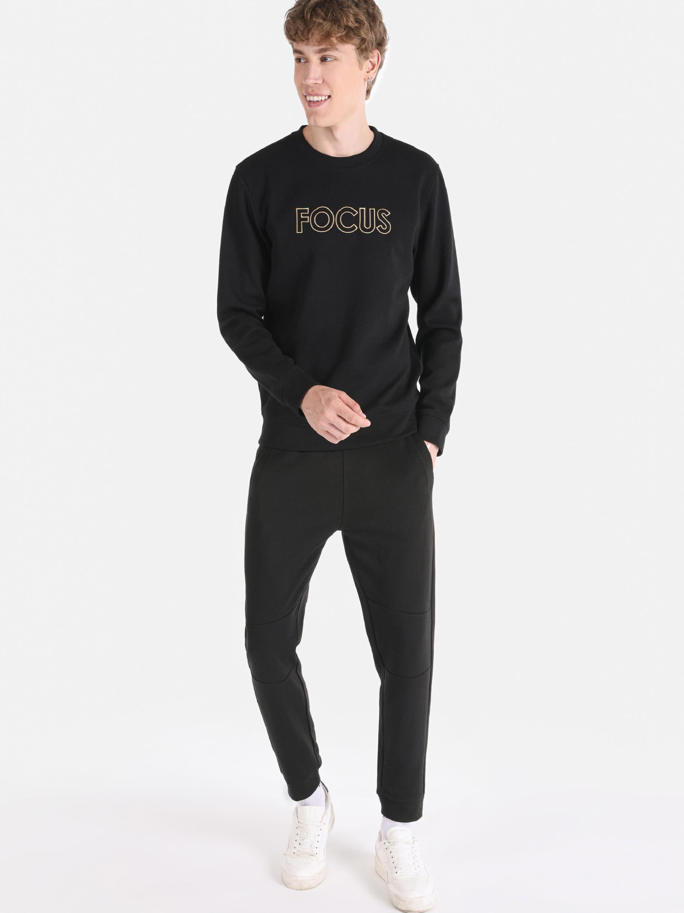 Худи и свитшоты Colin’s модель CL1065035_Q1.V1_BLK Фото