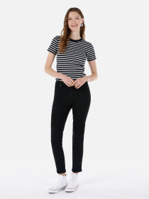 Футболки і поло Colin’s модель CL1068084_Q1.V1_DNV Футболки і поло Colin’s модель CL1068084_Q1.V1_DNV Фото