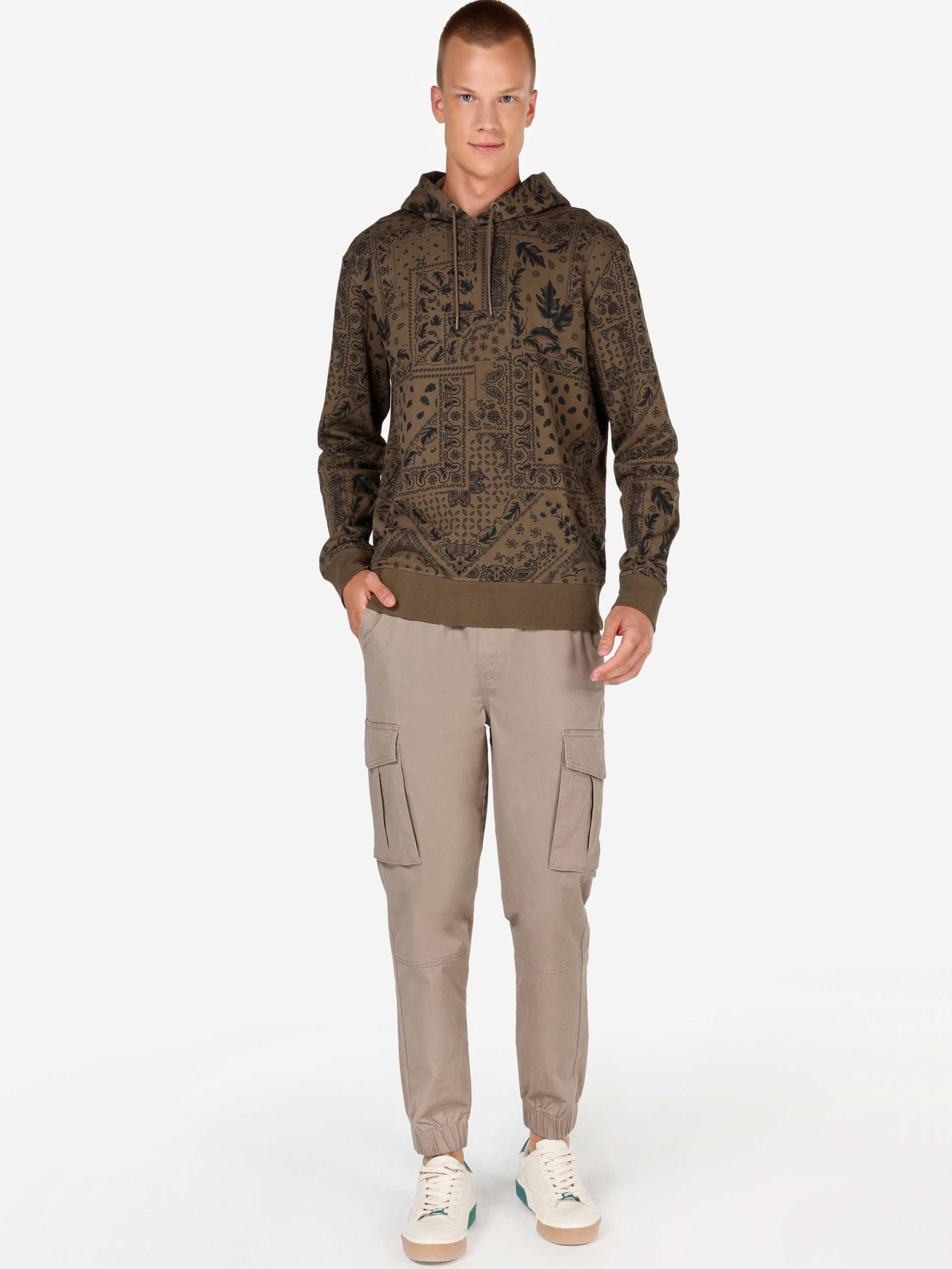 Худи и свитшоты Colin’s модель CL1070029_Q1.V1_KHA Фото