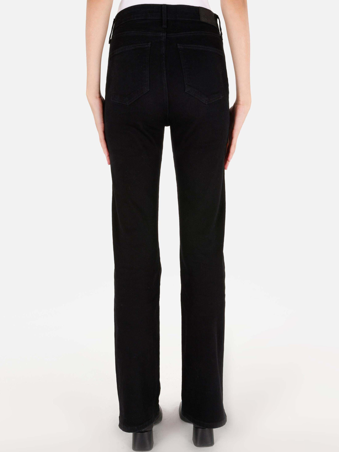 Прямые джинсы Colin’s модель CL1070765_Q1.V1_DN08358 Фото