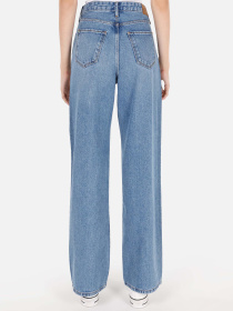 Прямые джинсы Colin’s модель CL1070777_Q1.V1_DN43728 Прямые джинсы Colin’s модель CL1070777_Q1.V1_DN43728 Фото