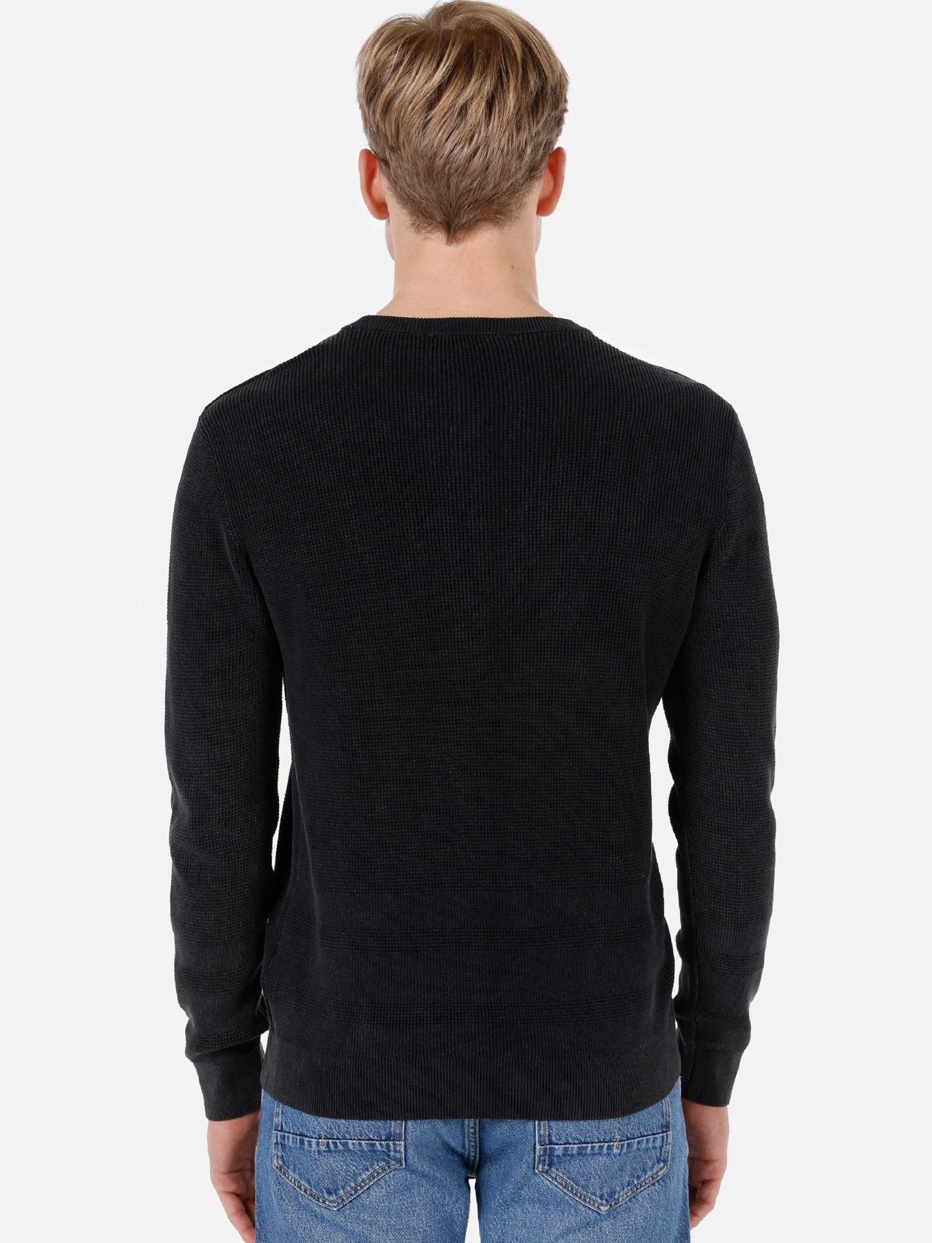 Худи и свитшоты Colin’s модель CL1072501_Q1.V1_ANT Фото