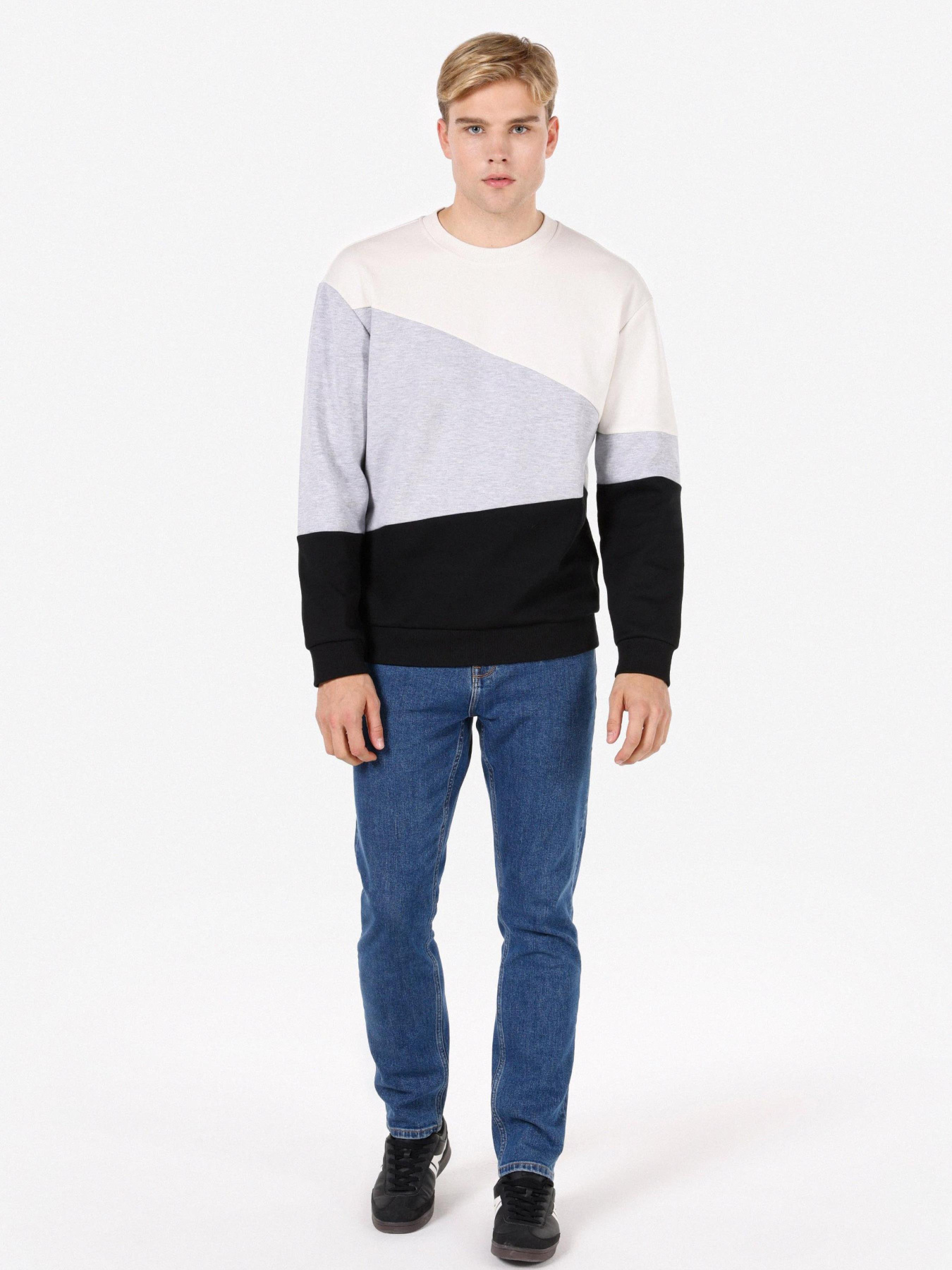 Худи и свитшоты Colin’s модель CL1070916_Q1.V1_BLK Фото