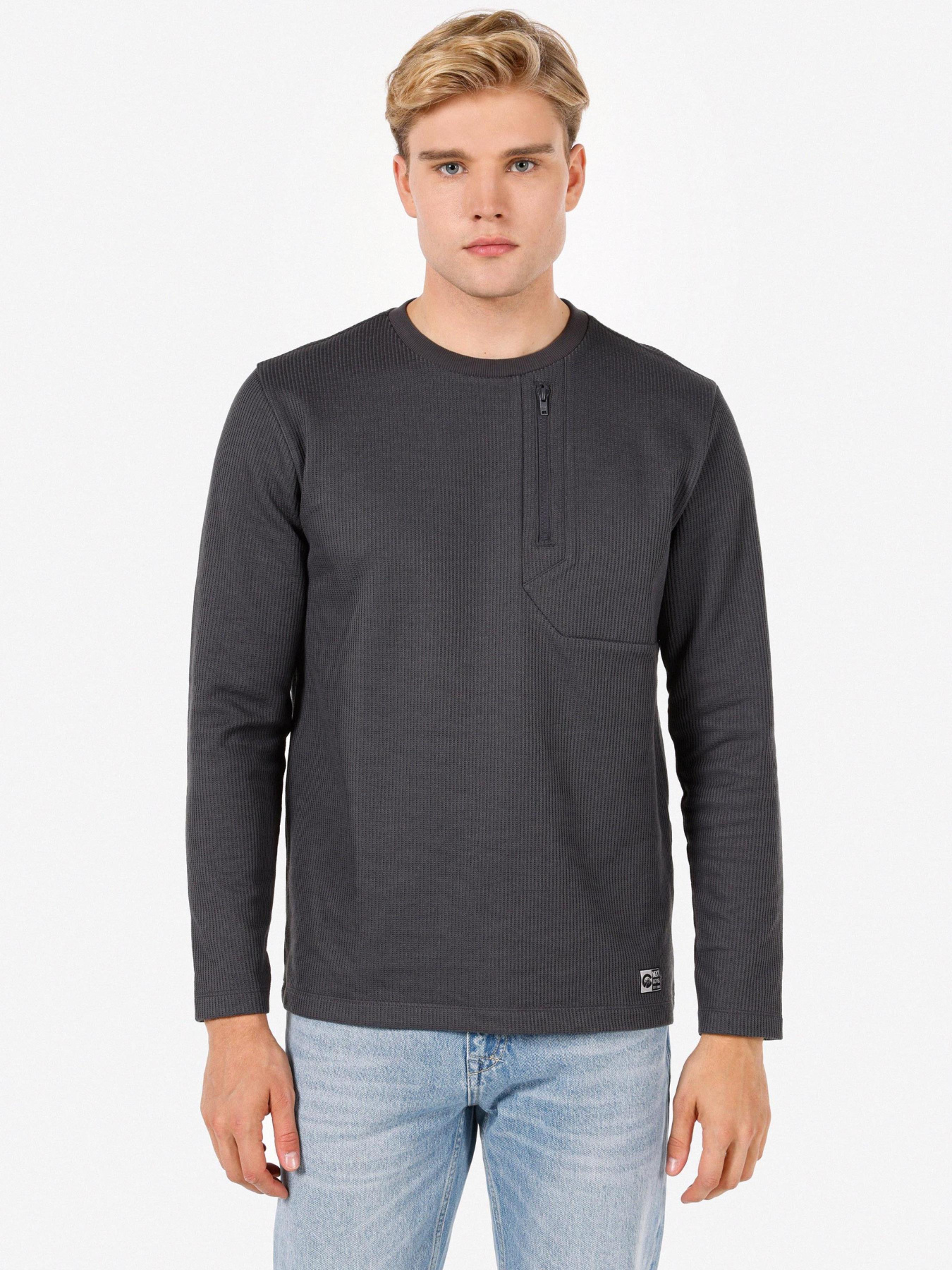 Худи и свитшоты Colin’s модель CL1070971_Q1.V1_ANT Фото