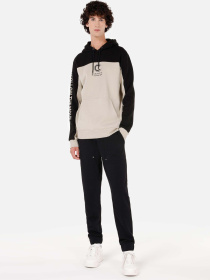 Худи и свитшоты Colin’s модель CL1070813_Q1.V1_BLK Худи и свитшоты Colin’s модель CL1070813_Q1.V1_BLK Фото