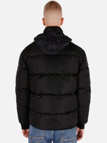 Куртки и дубленки Colin’s модель CL1070830_Q1.V1_BLK Фото