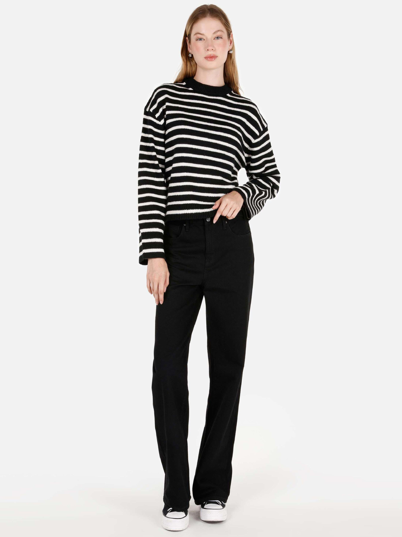 Кофты и свитера Colin’s модель CL1071139_Q1.V1_BLK Фото